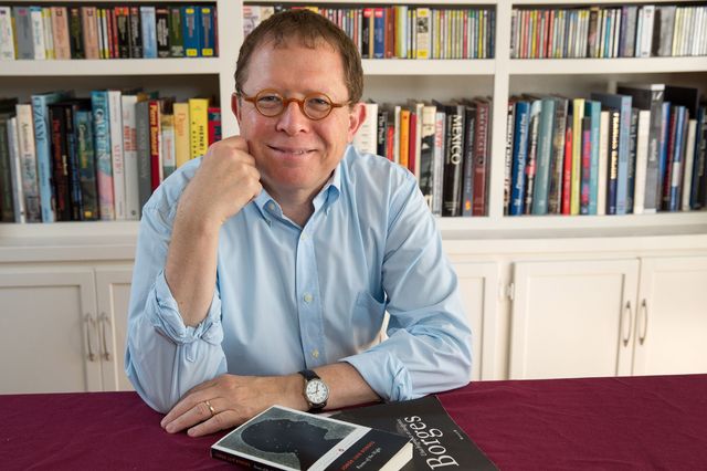 Professor Efrain Kristal to share long-time fascination with Jorge Luis Borges Professor Efrain Kristal to share long-time fascination with Jorge Luis Borges